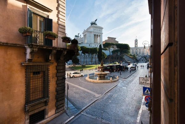 Vittoriano Suite image 7